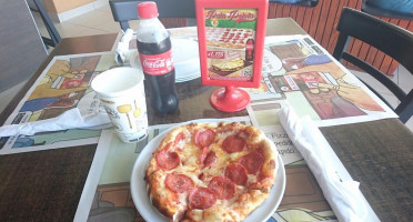 Pala Pizza (haina) food