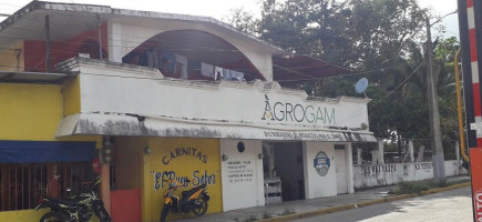 CARNITAS EL BUEN SABOR outside