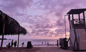 La Palapa De Don Isidro outside