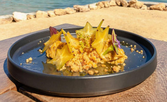 Jaguara Lagoon Shore Club food