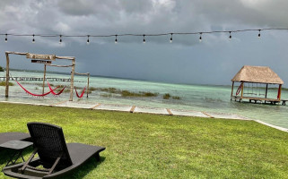 Jaguara Lagoon Shore Club outside