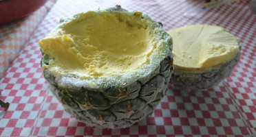 La Sheriff Del Sabor food