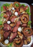 Taberna-discoteca Los Faroles food