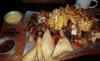 La Bodega food