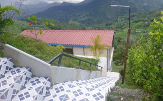 Mirador Nocaima outside