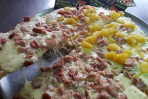 Britto's Pizza Pasta Y Parrilla food