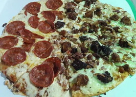 Britto's Pizza Pasta Y Parrilla food