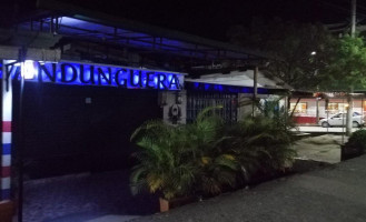 Sandunguera outside