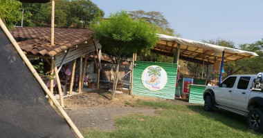 Sancocho De Gallina outside