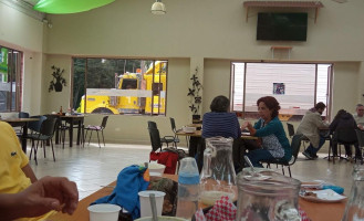 La Colina Parrilla Campestre inside