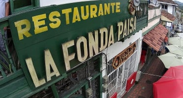 La Fonda Paisa outside