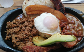 Córdova Y Parador Nourriture