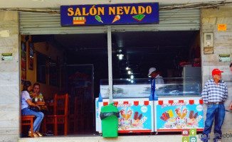 Salón Nevado outside