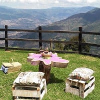 Picnic El Mirador Santa Elena outside