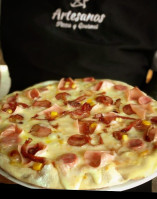 Artesanos (pizza Y Gourmet) food