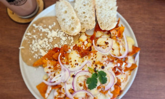 Central Molletes Cafetería food