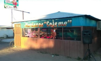 Mariscos Cajeme outside