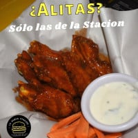 La Nueva Stacion food