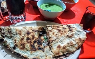 Tlayudas De Hernán Comida