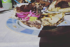 Tlayudas De Hernán Comida