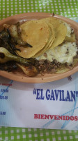 Taquería El Gavilan food