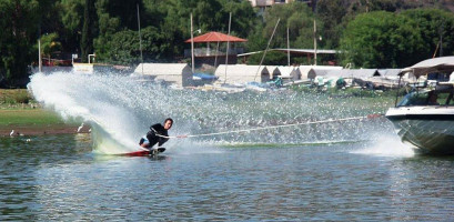 Presa Escondida outside