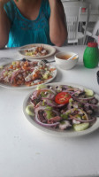 Mariscos La Escondida food