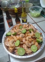 Mariscos Oasis food