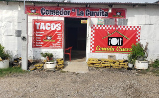 Comedor La Curvita outside