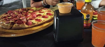 Luigi's Pizzas food