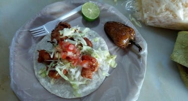 Tacos Parados food