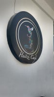 Huitzi Café menu