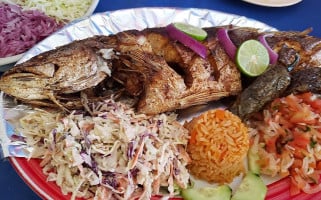 Tacos Y Mariscos El Puente food