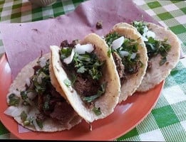 Taqueria La Villita food