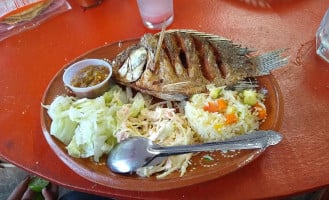 Mariscos La Joya food