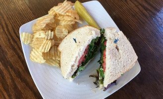 Del Valle Cafe And Deli food