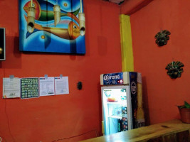 Los Pescaditos menu