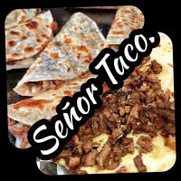 Señor Taco food