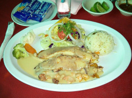 Restaurant La Barca food