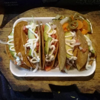 Taco`n Madres Del Cotorro food