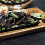 Buffalo Wings Ribs food