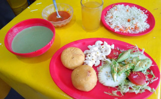 Comedor Familiar food