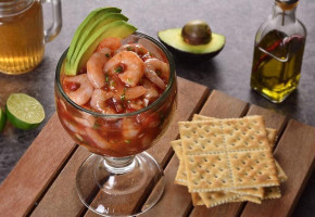 Mariscos El Cometa food