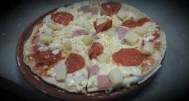 Arizabi Pizza food