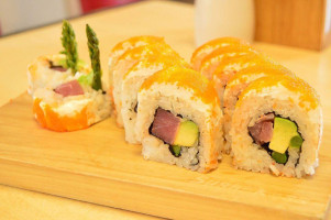 Sushi Ross food