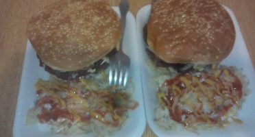 Crazyburguer food