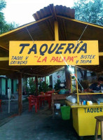 Taquería La Palapa outside