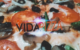 Vida Pizzas food