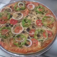 Chuchos Pizza food