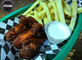 JÄger •burger Wings• Comida